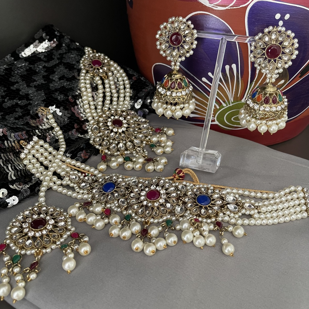 Kundan on sale diamond jewellery