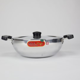 https://vanjaaran.com.au/upload/products/thumbs/20-aluminium-kadai-no-5-with-lid-1-60d2997cbc279.JPG